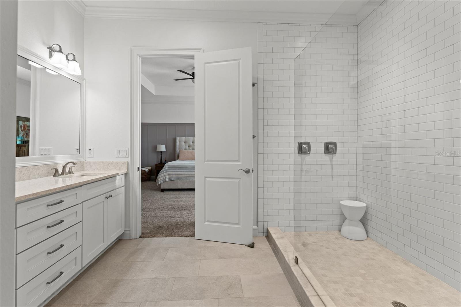 DAVIS ISLANDS PB10 PG52 TO 57 - Residential