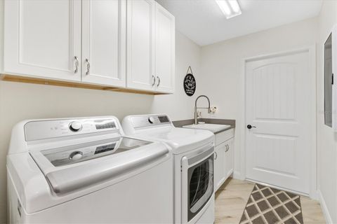 Tiny photo for 16394 SE 89th Terrace, Summerfield, FL 34491 (MLS # G5112054)