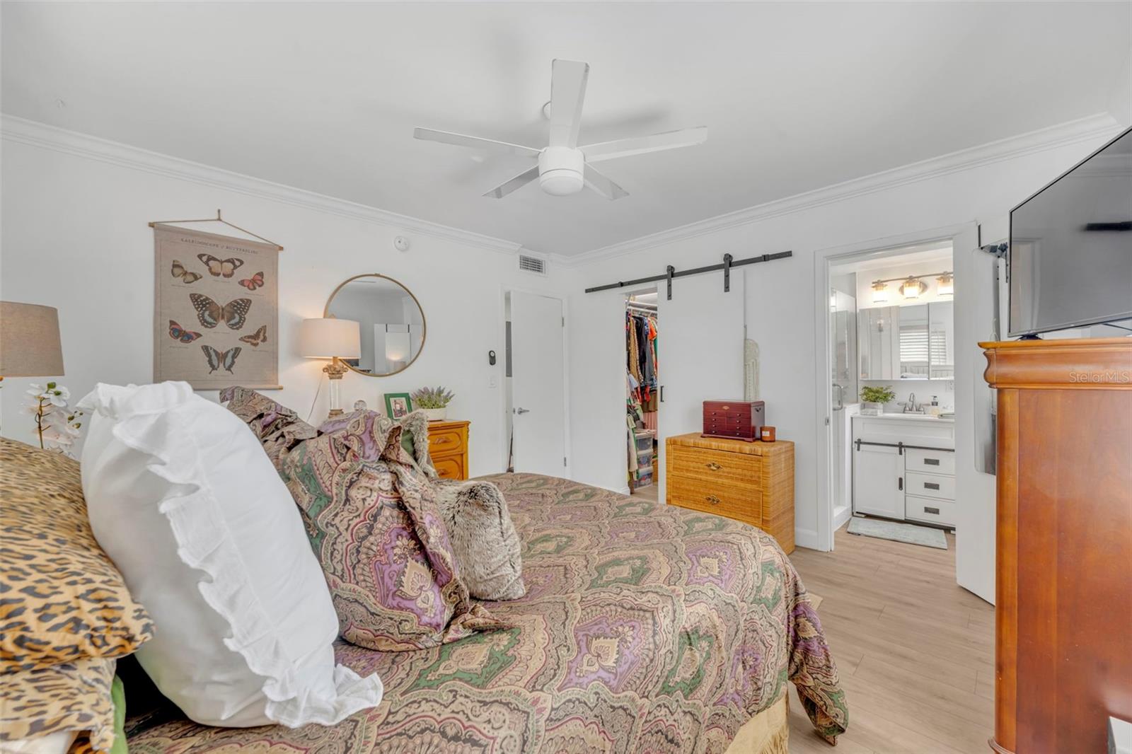 LAKE MAITLAND TERRACE APTS - Residential