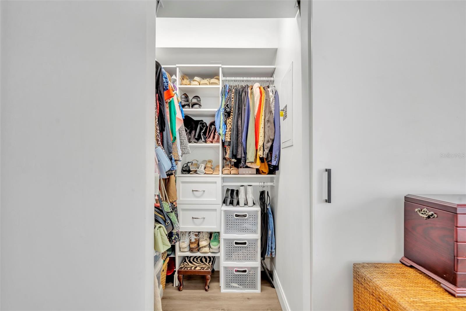 LAKE MAITLAND TERRACE APTS - Residential