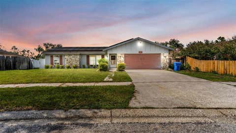 Photo of 1306 Borden Court, Valrico, FL 33594 (MLS # L4964059)