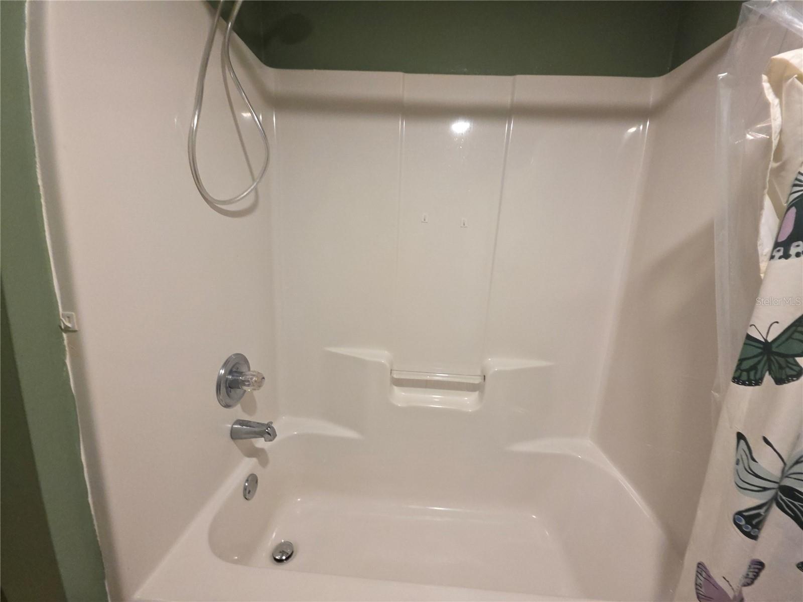 YORKTOWNE ESTATE CONDO - Residential