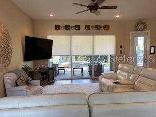 THURSTON GROVES - Residential