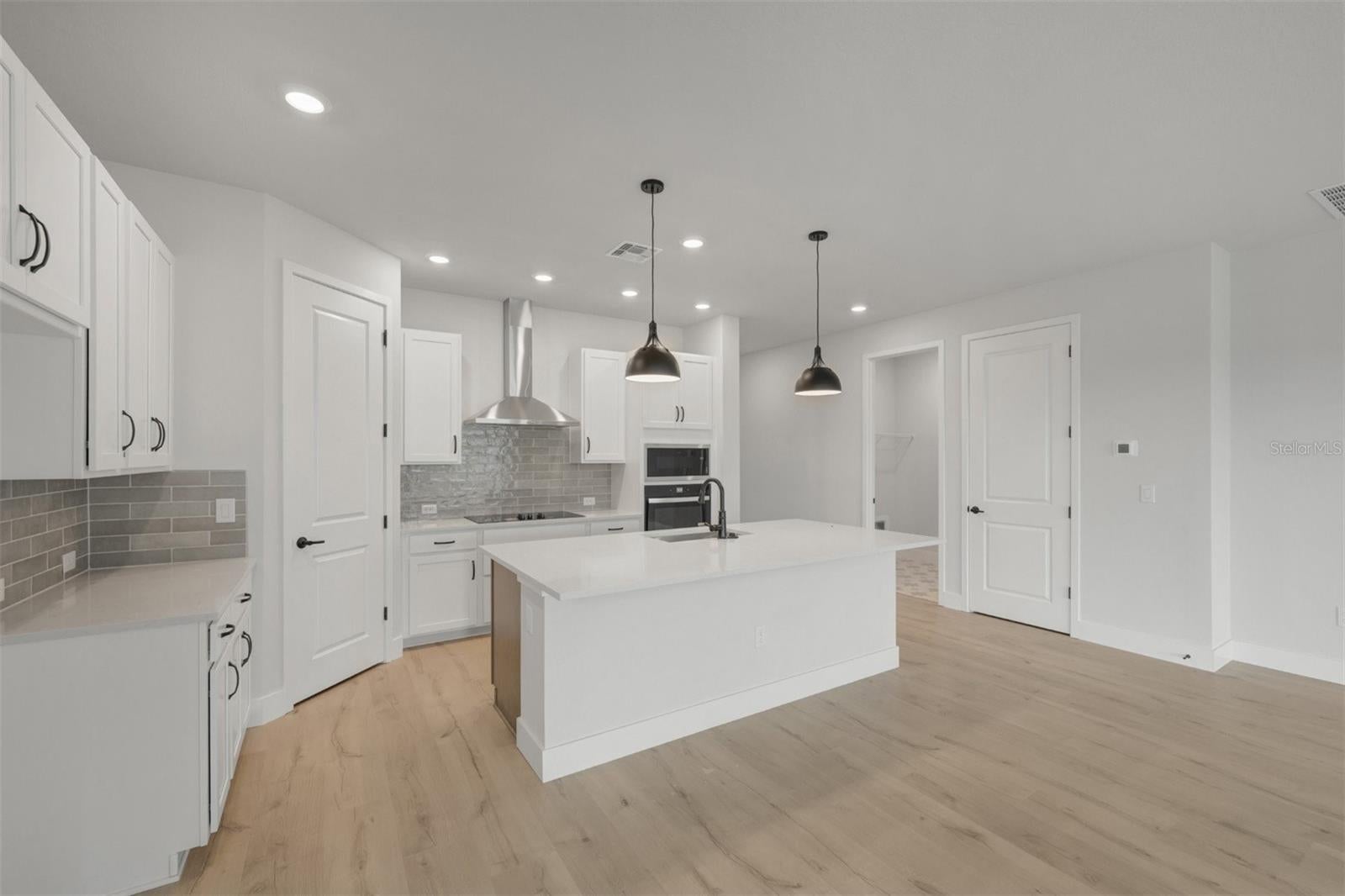 10665 CRESCENT CREEK CROSSING