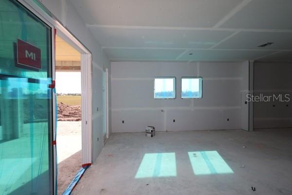 NORTH RIVER RANCH - Residential