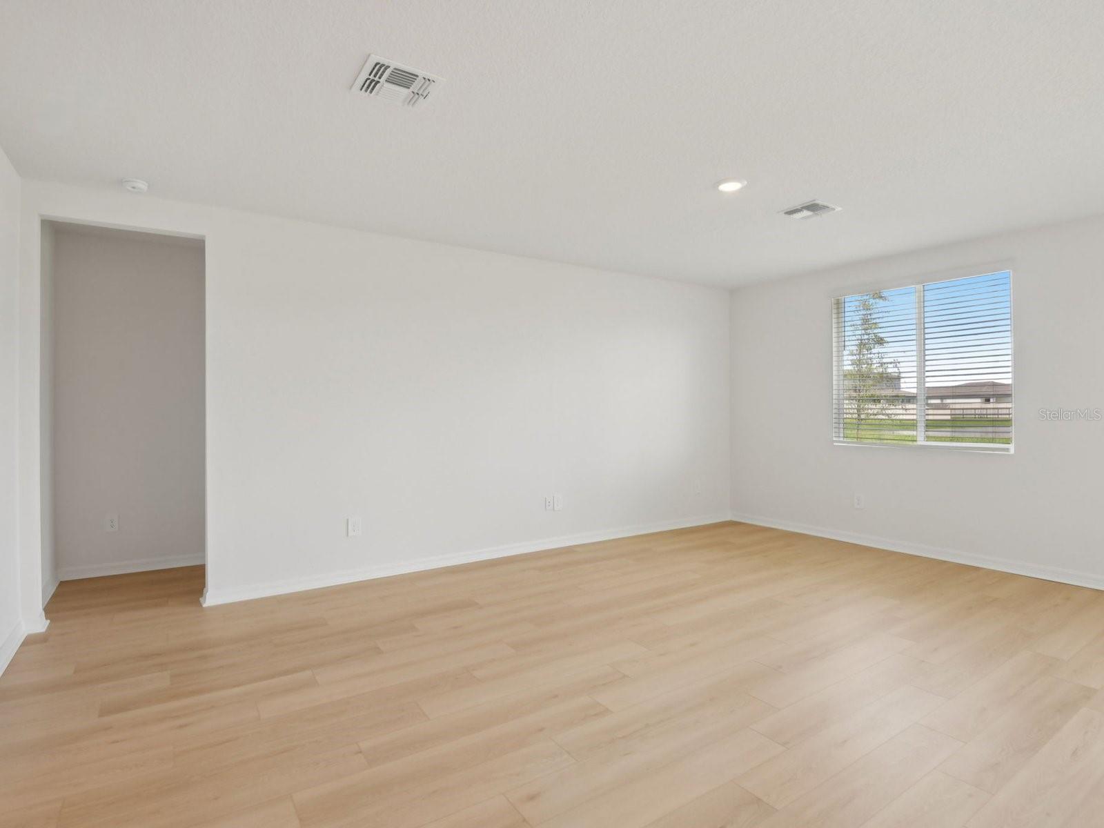 THE GROVE AT STUART CROSSING - Residential