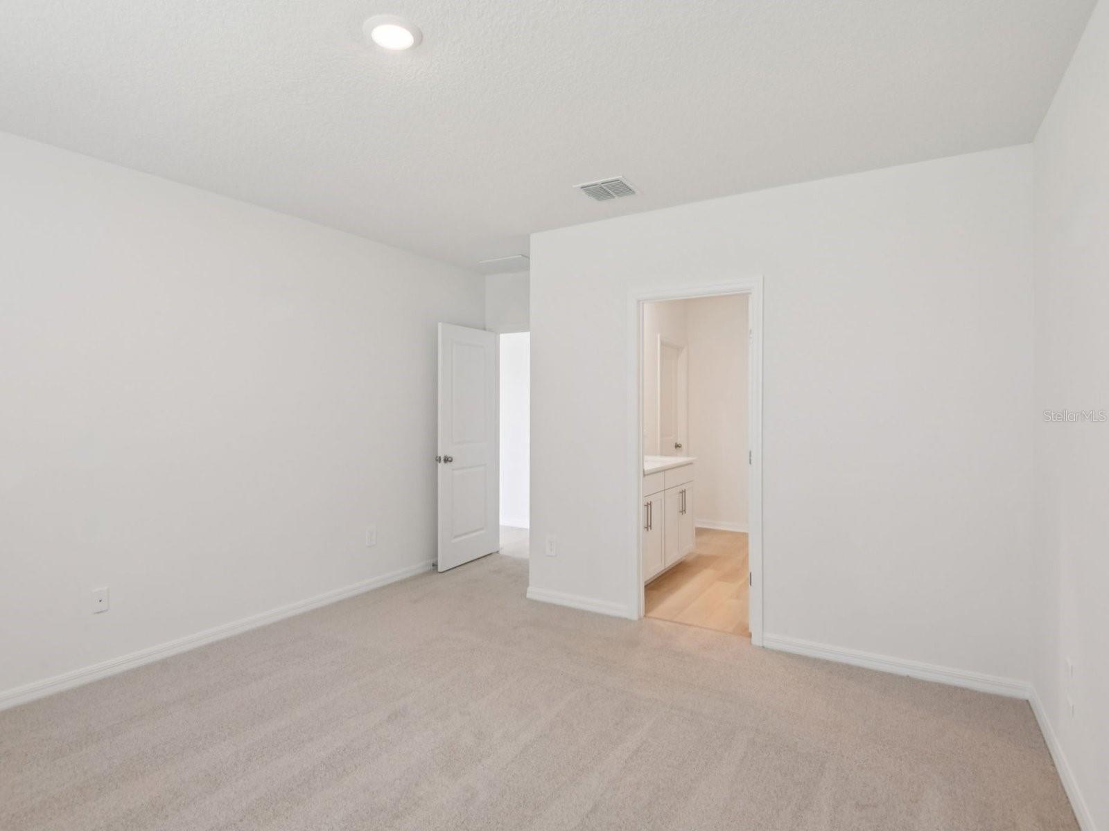 THE GROVE AT STUART CROSSING - Residential