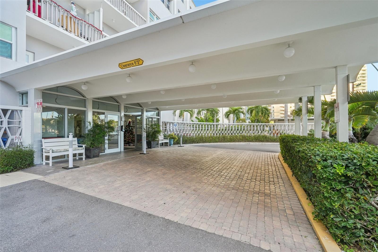 RIVERSIDE CLUB CONDO - Residential