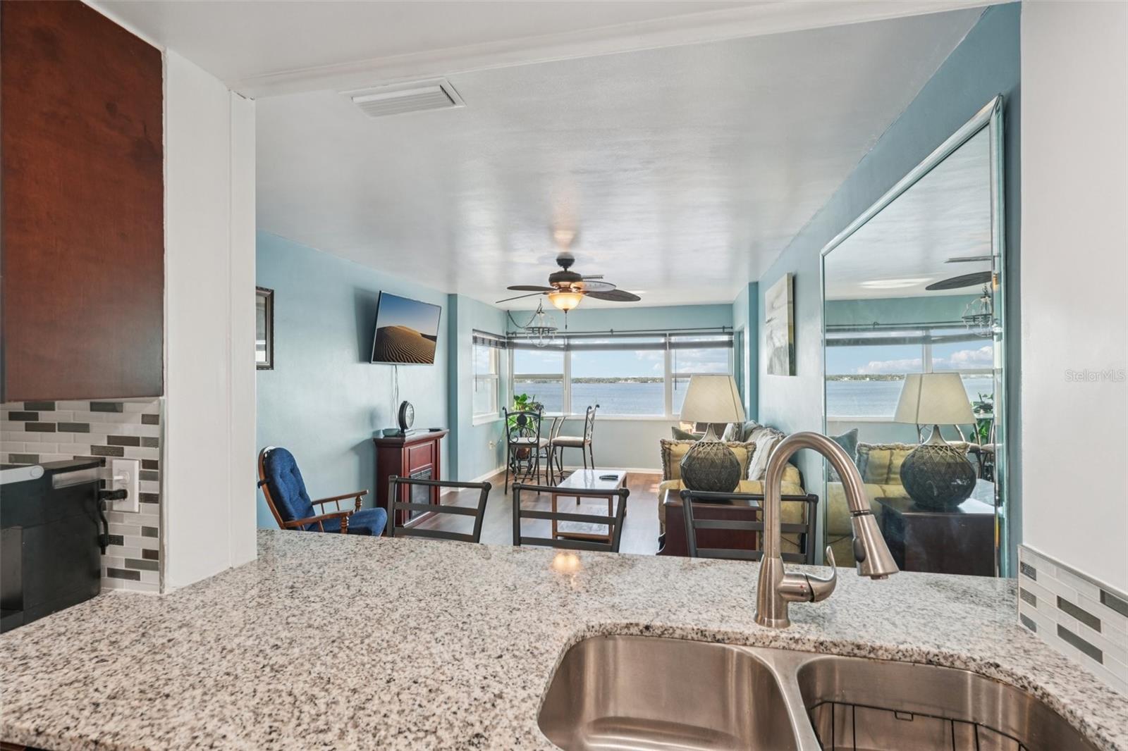 RIVERSIDE CLUB CONDO - Residential