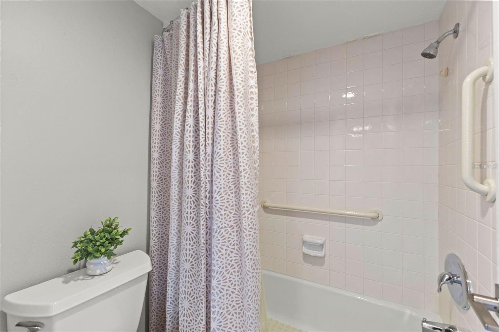ONE WATERGATE - Residential