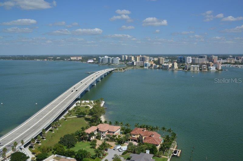 ONE WATERGATE - Residential
