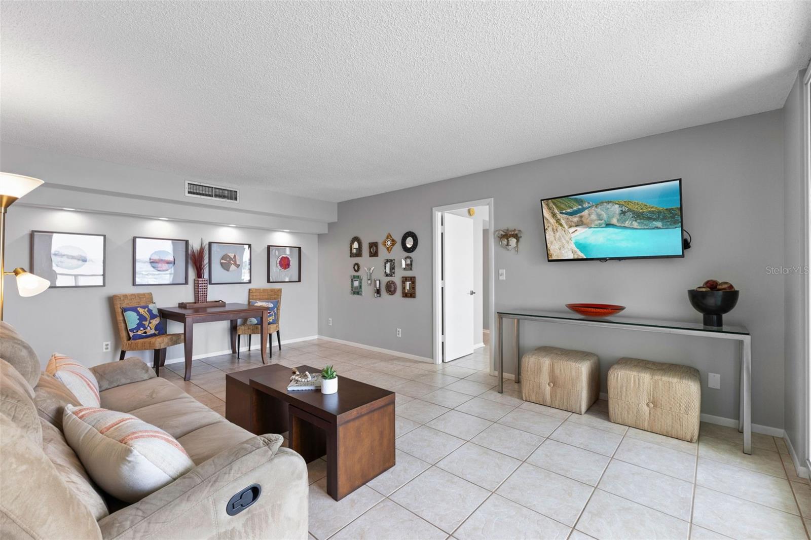 ONE WATERGATE - Residential