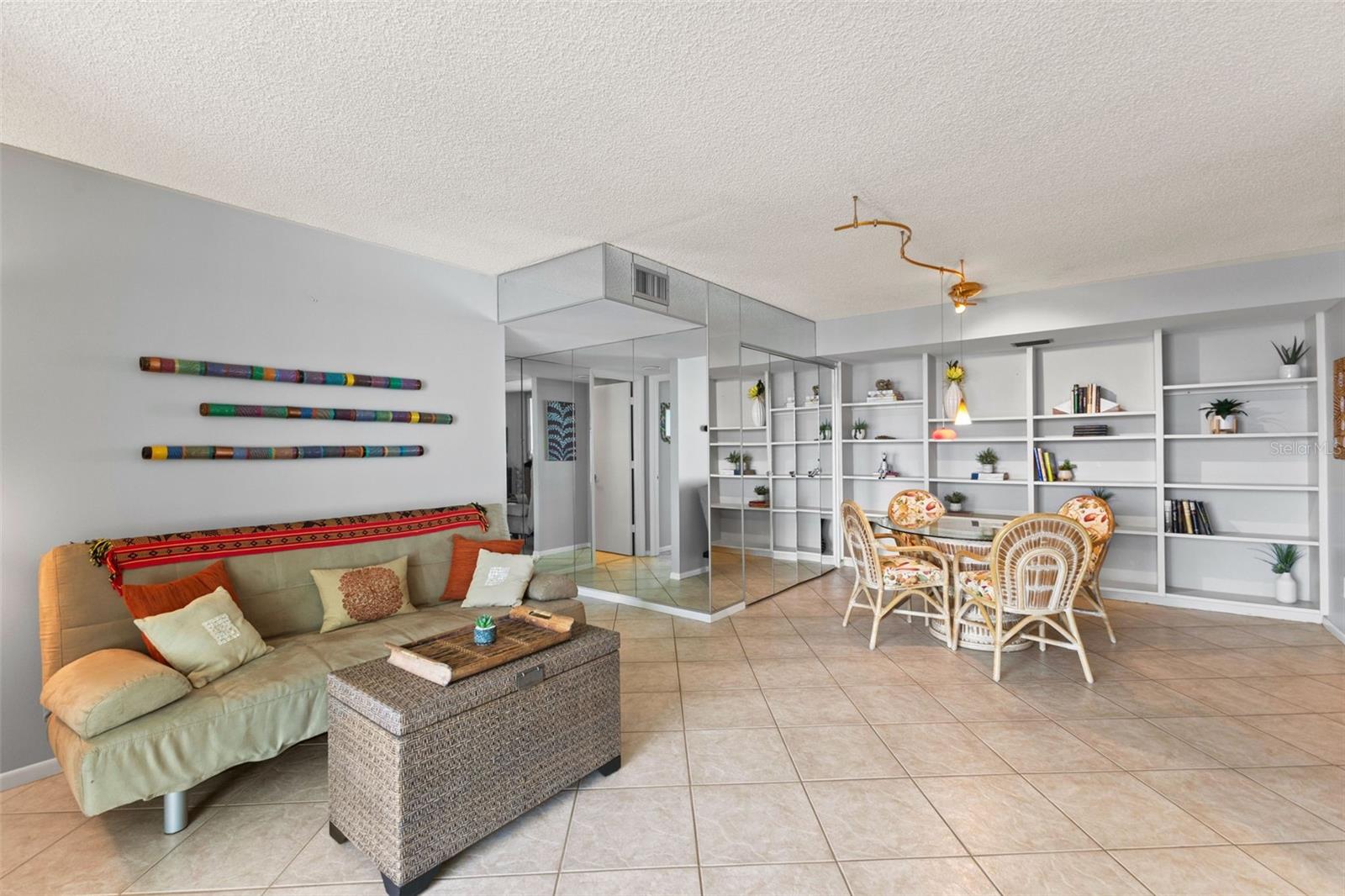 ONE WATERGATE - Residential