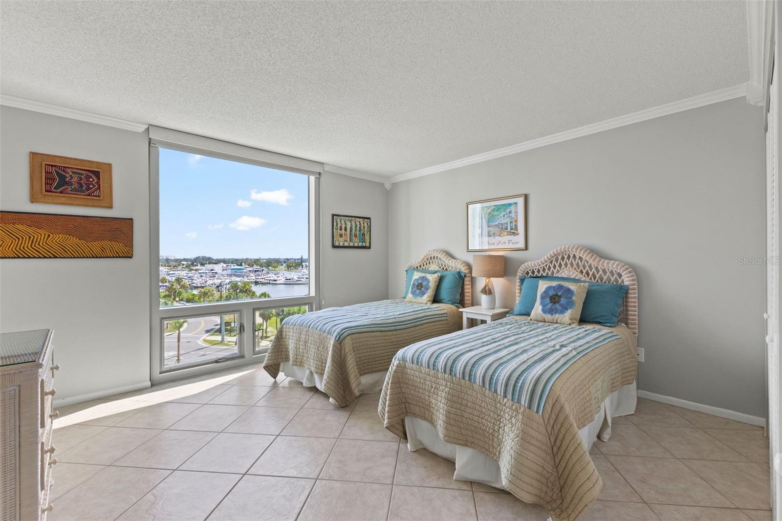 ONE WATERGATE - Residential