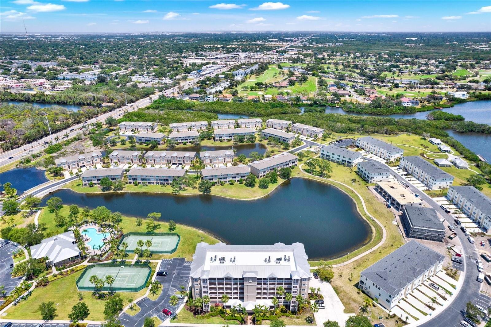 SEMINOLE ISLE CONDO - Residential