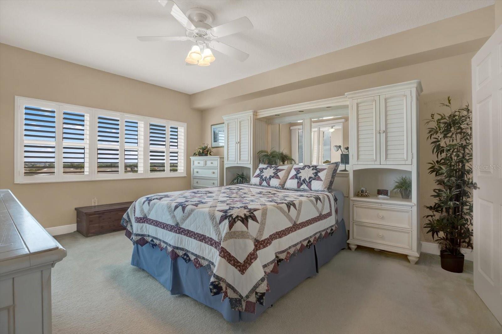 SEMINOLE ISLE CONDO - Residential