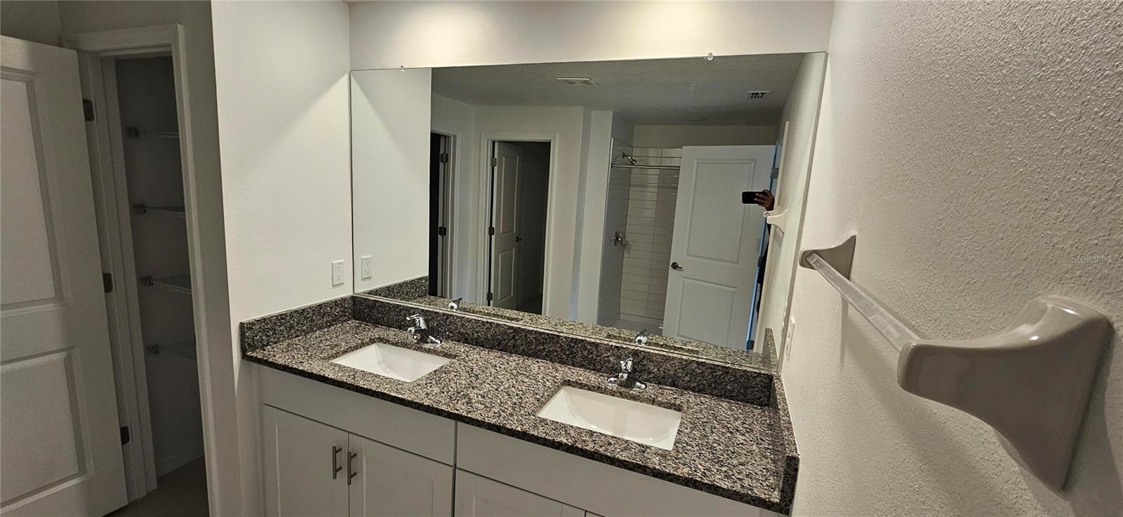 EPPERSON NORTH VILLAGE E-1 - Residential