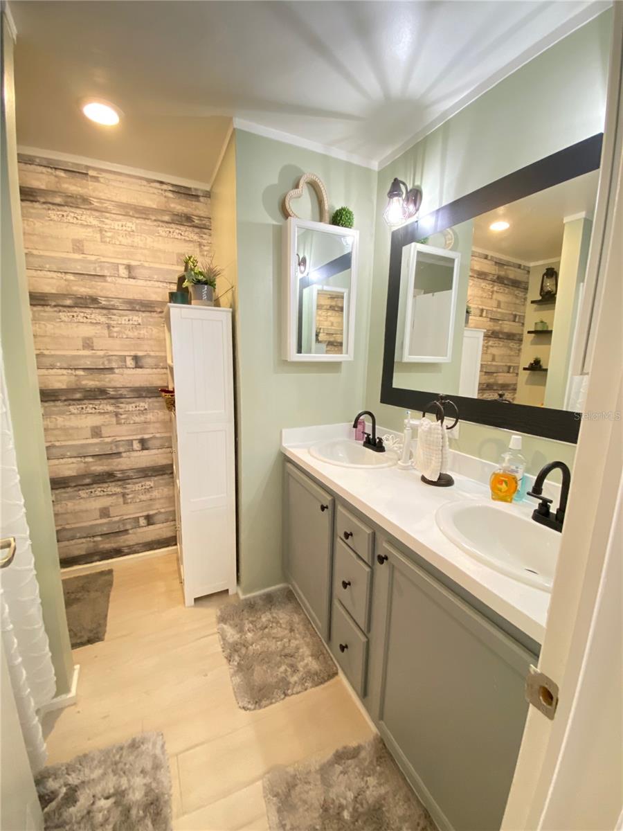 LAKE FANTASIA PLATTED SUB - Residential