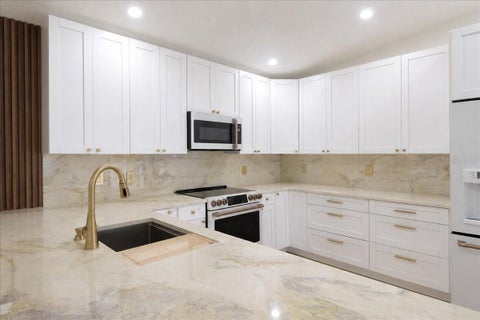 Tiny photo for 855 NW 75th Terrace, Ocala, FL 34482 (MLS # OM729416)