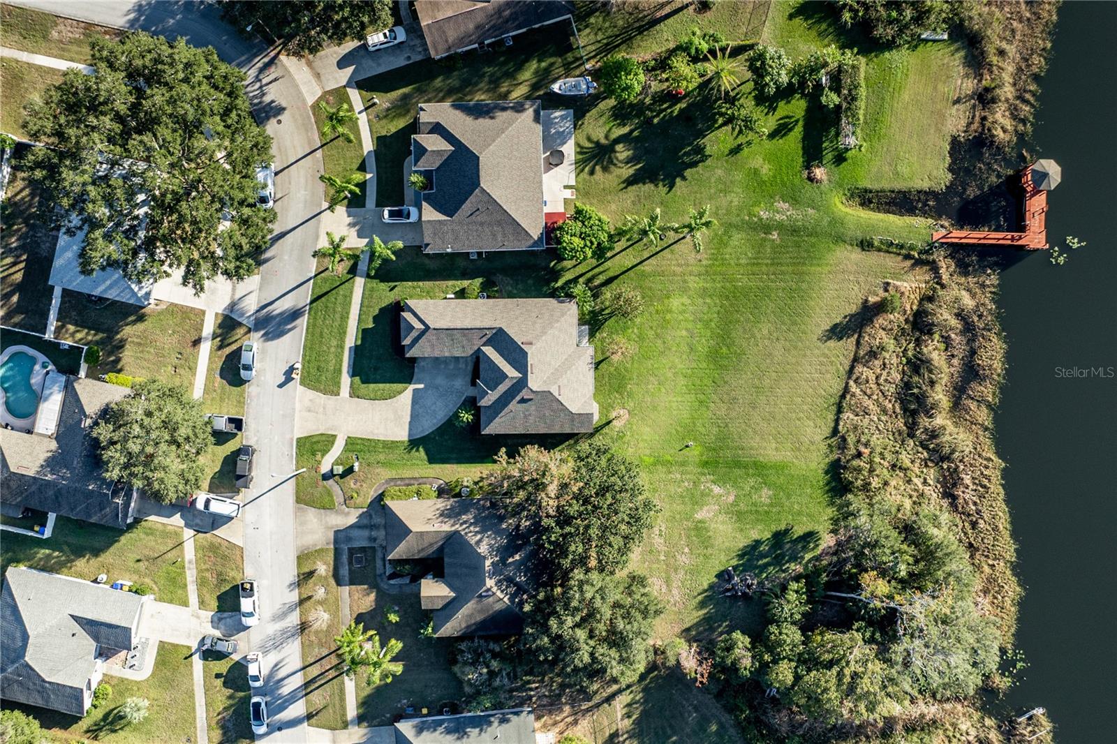 3804 BAYSHORE CIRCLE