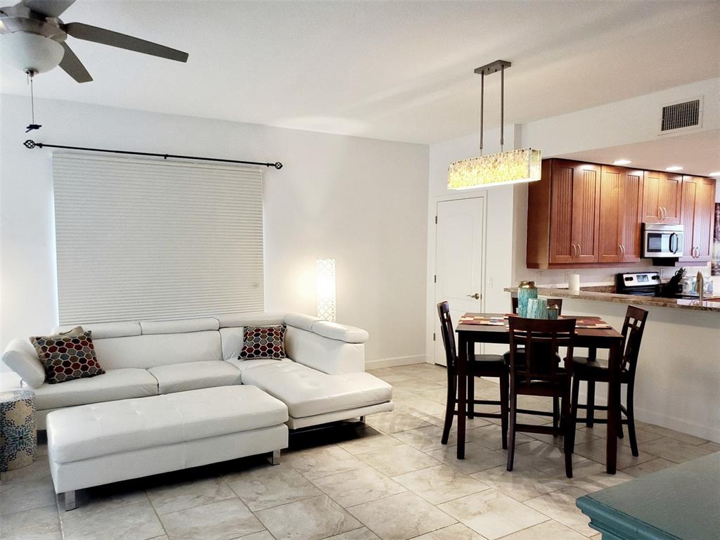 HIDDEN LAKE II PH 2 - Residential Lease