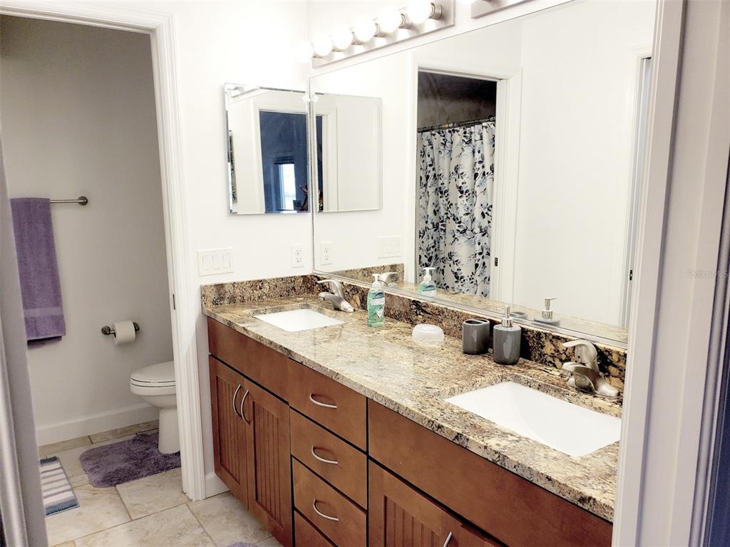 HIDDEN LAKE II PH 2 - Residential Lease