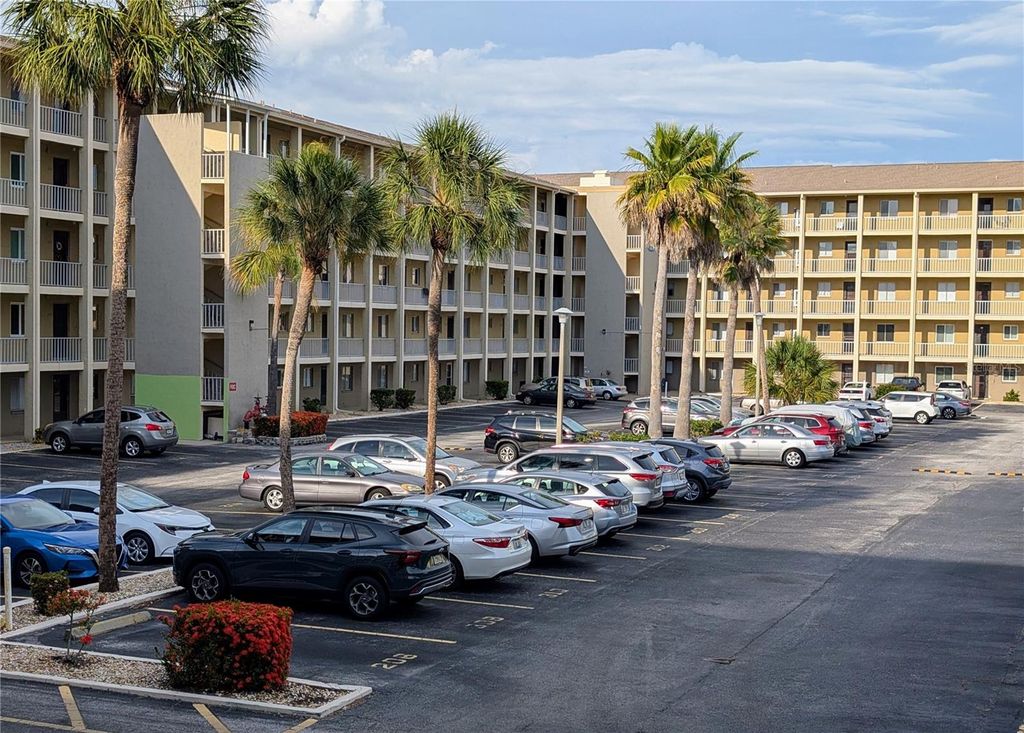 Photo of 3714 Lake Bayshore Drive #K-418, Bradenton, FL 34205 (MLS # A4697805)