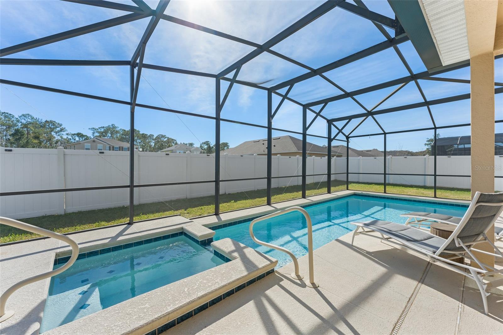 TRAFALGAR VILLAGE PH 3 - Residential