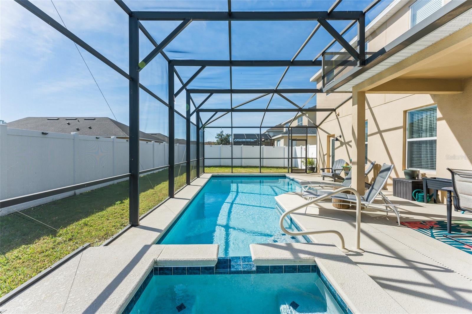 TRAFALGAR VILLAGE PH 3 - Residential