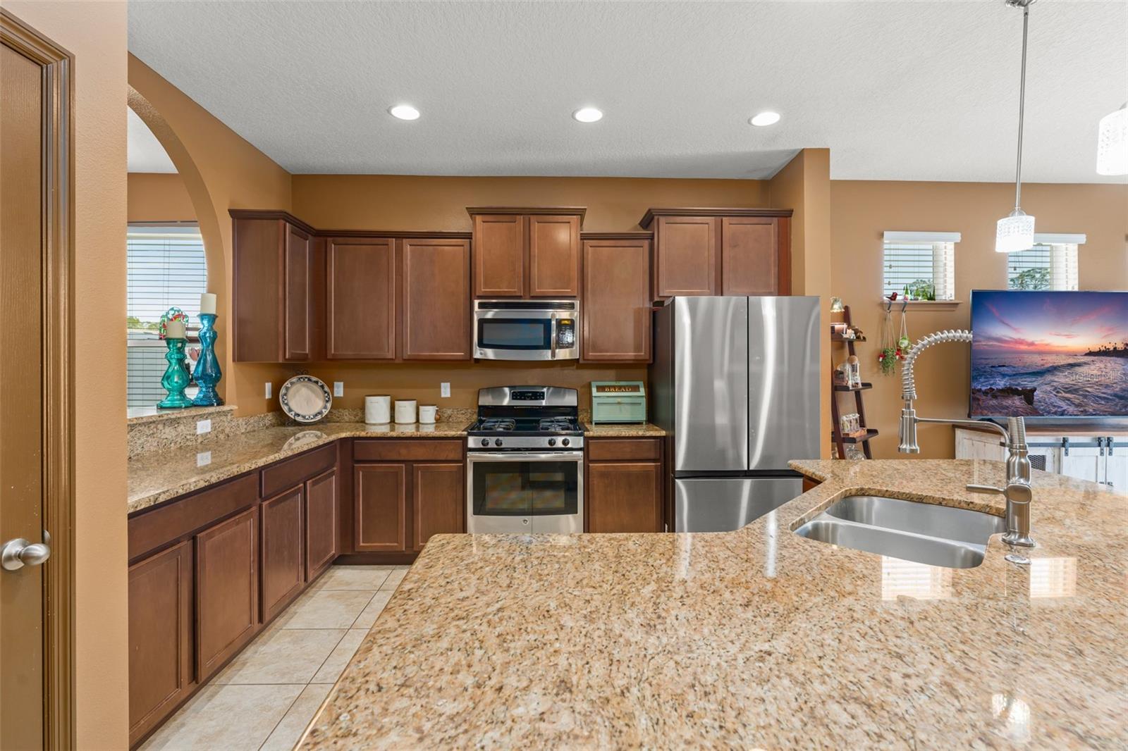 TRAFALGAR VILLAGE PH 3 - Residential