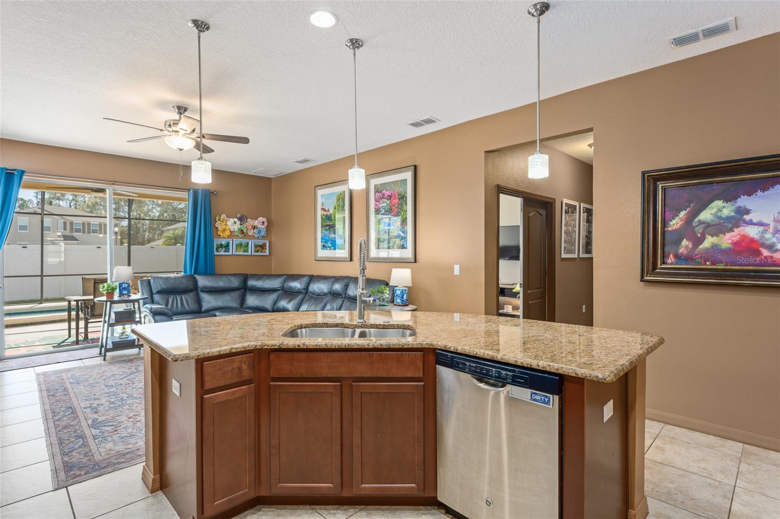 TRAFALGAR VILLAGE PH 3 - Residential