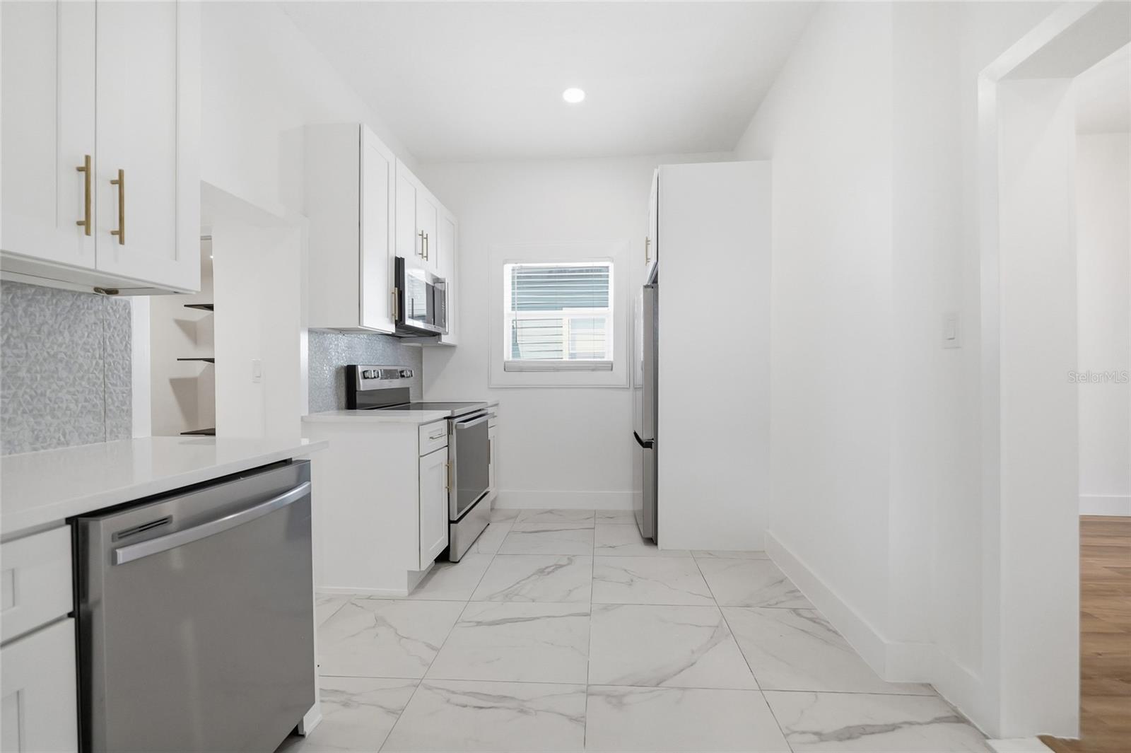 BENJAMINS ADD TO WEST TA - Residential