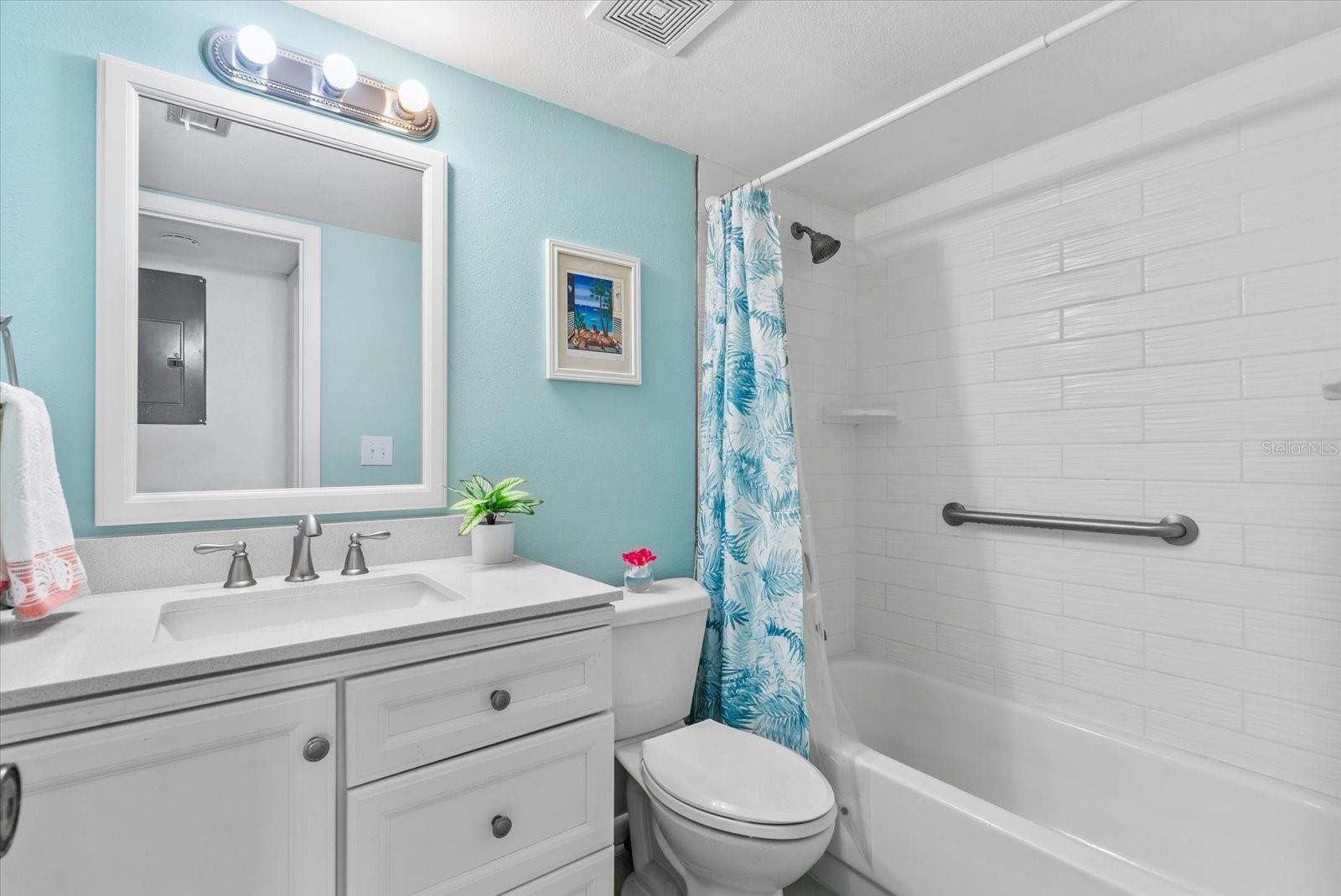 BIRD BAY II - Residential