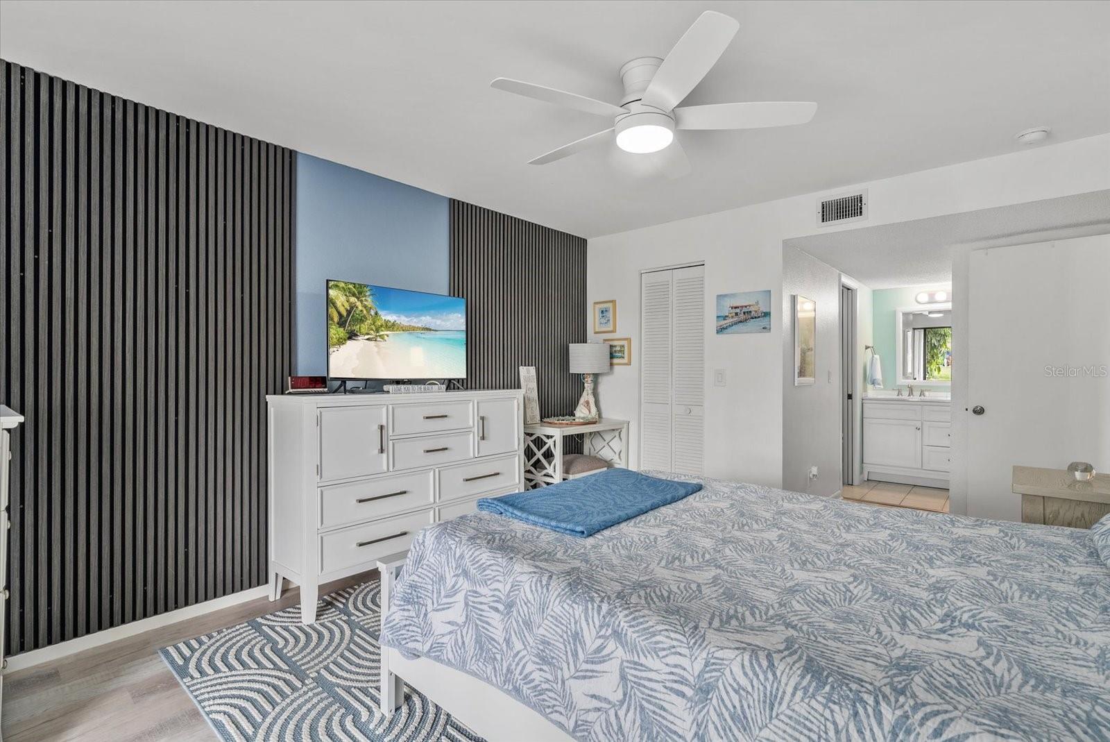 BIRD BAY II - Residential