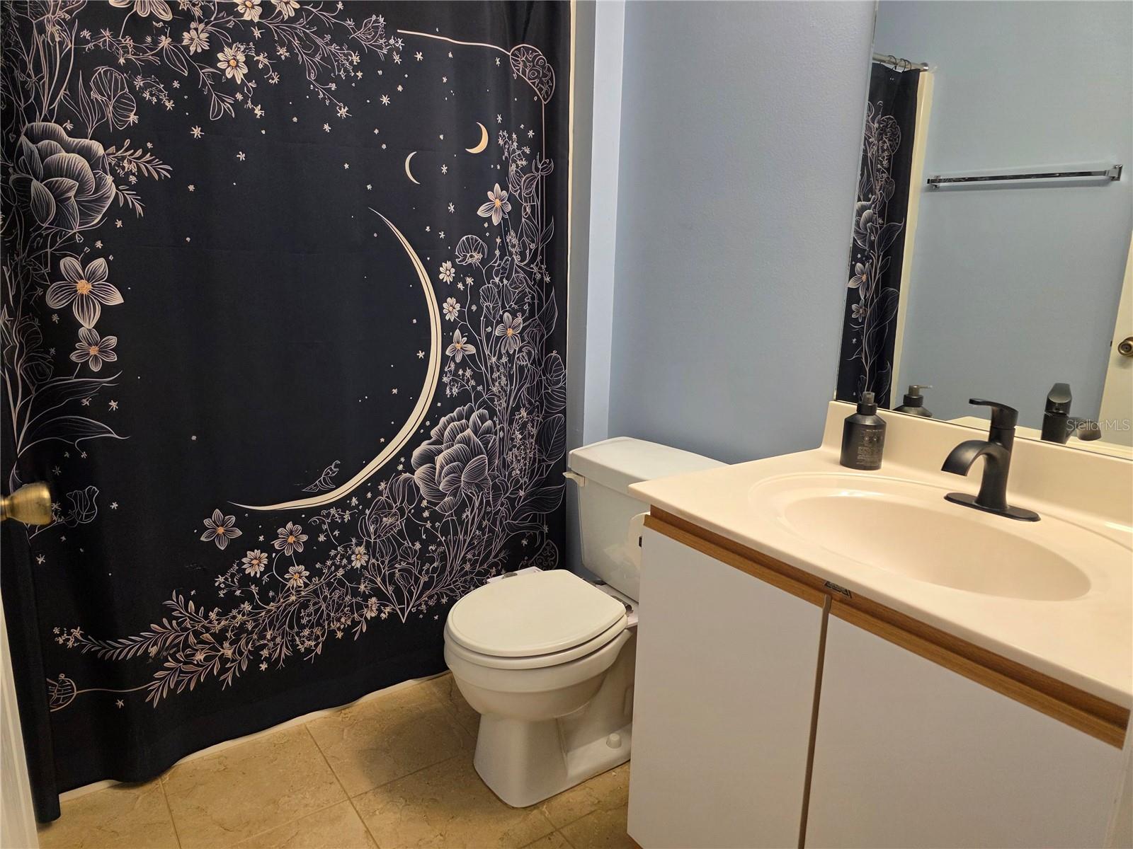 CHASE GROVES UNIT 1 - Residential