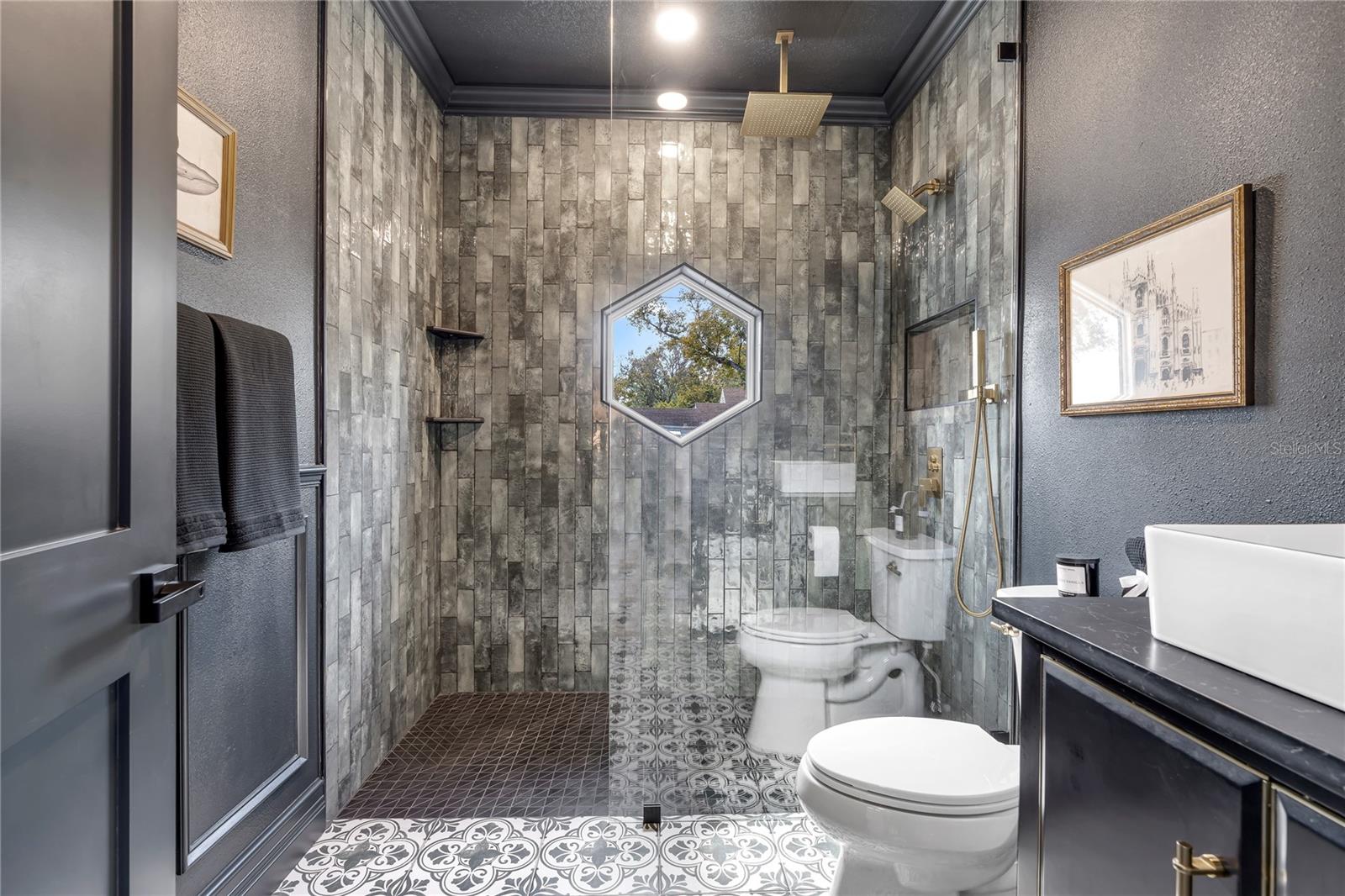 BRUNSONS 4 - Residential