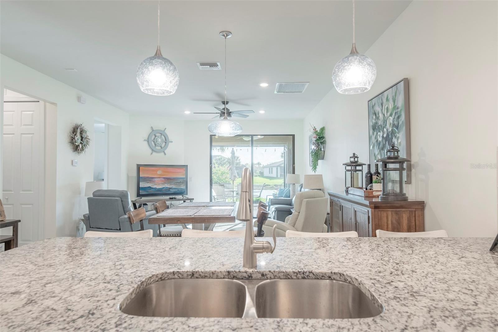 ISLANDWALK/THE WEST VLGS PH 5 - Residential