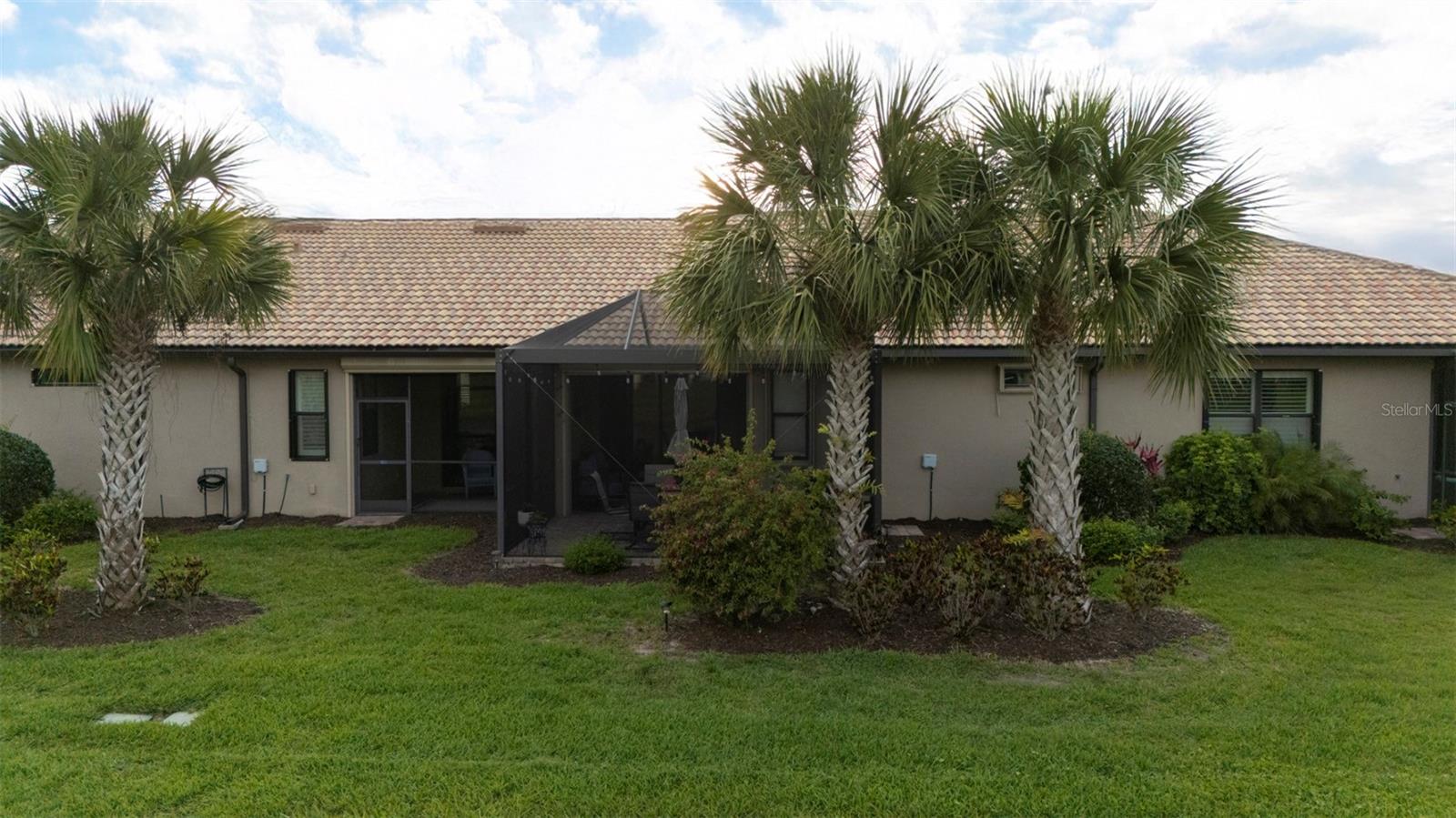 ISLANDWALK/THE WEST VLGS PH 5 - Residential