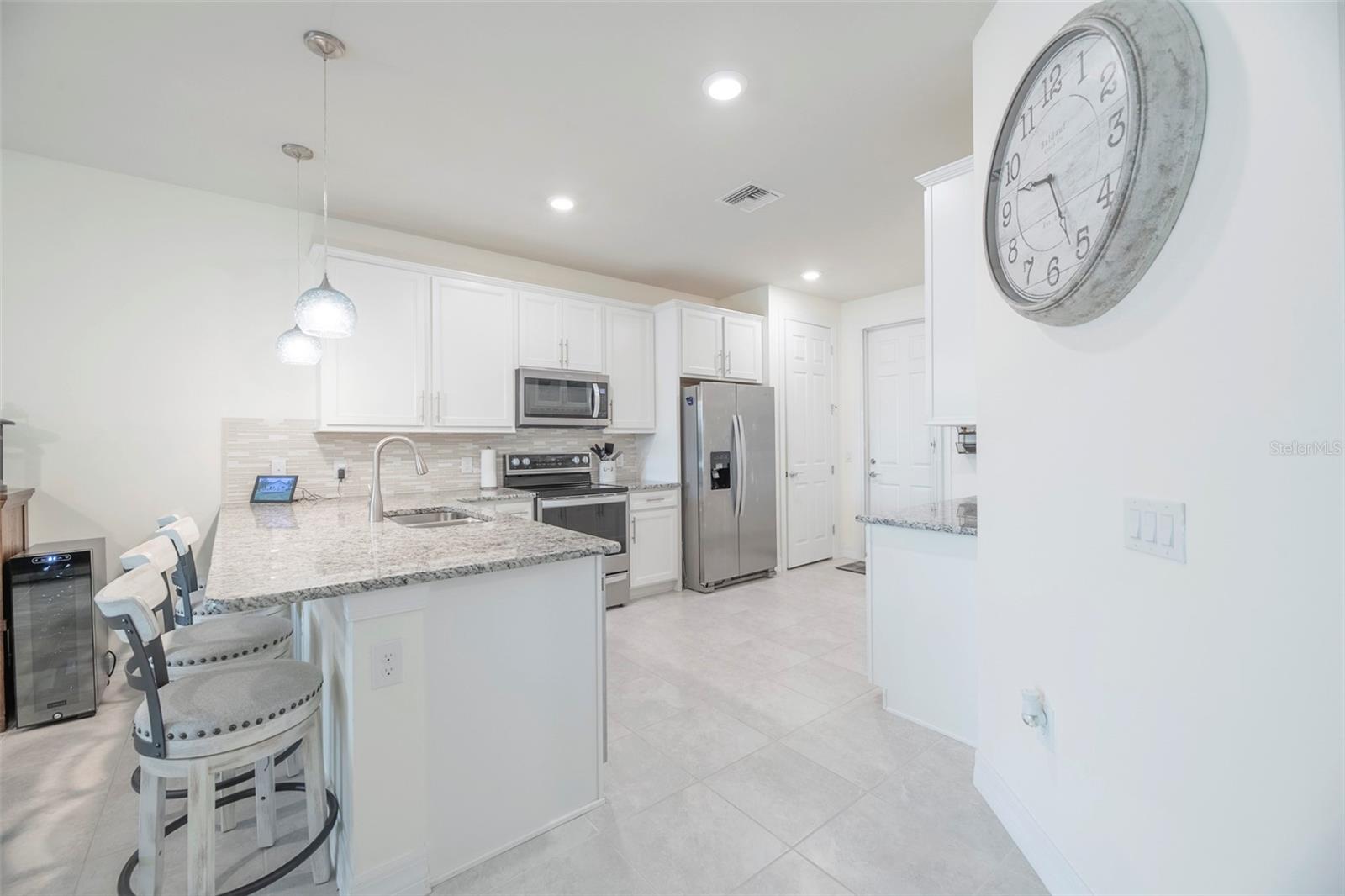 ISLANDWALK/THE WEST VLGS PH 5 - Residential