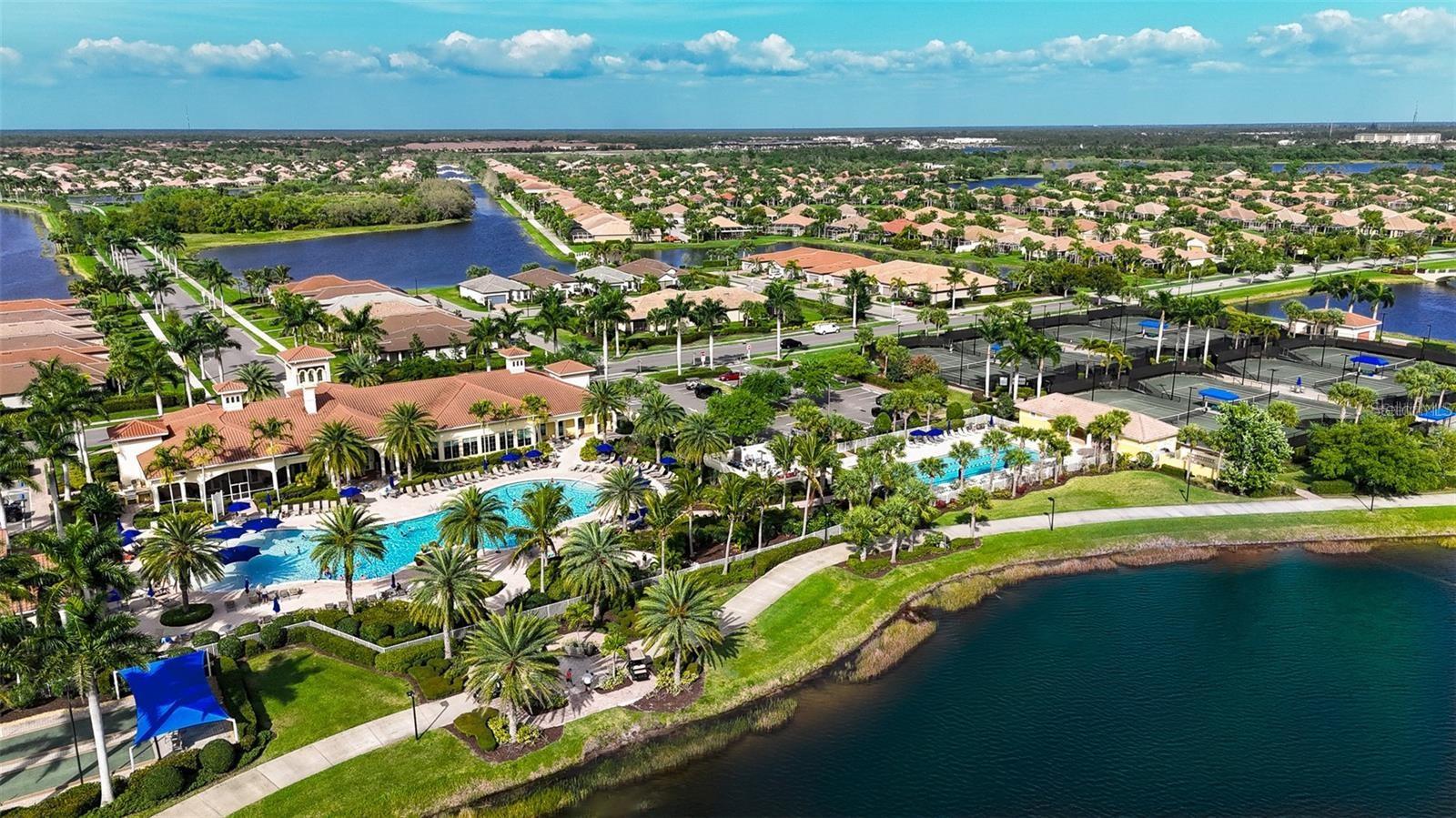 ISLANDWALK/THE WEST VLGS PH 5 - Residential