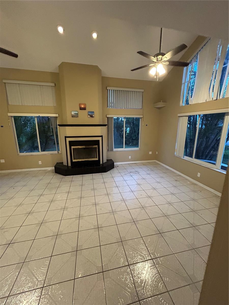 SOUTH BAY - Residential