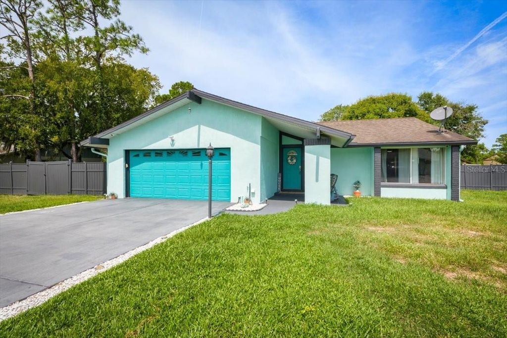 Photo of 3 Clark Lane, Palm Coast, FL 32137 (MLS # TB8432679)