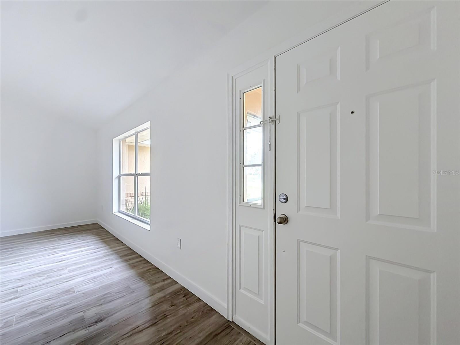 11 CARNATION COURT E