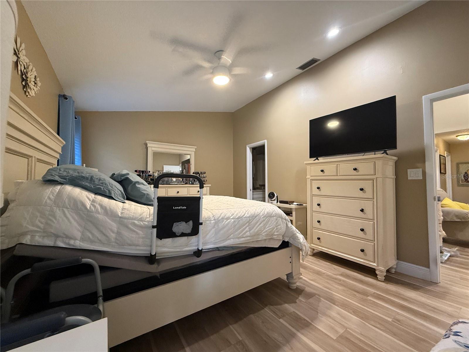 THE HAMMOCKS AT COCONUT CREEK - Residential