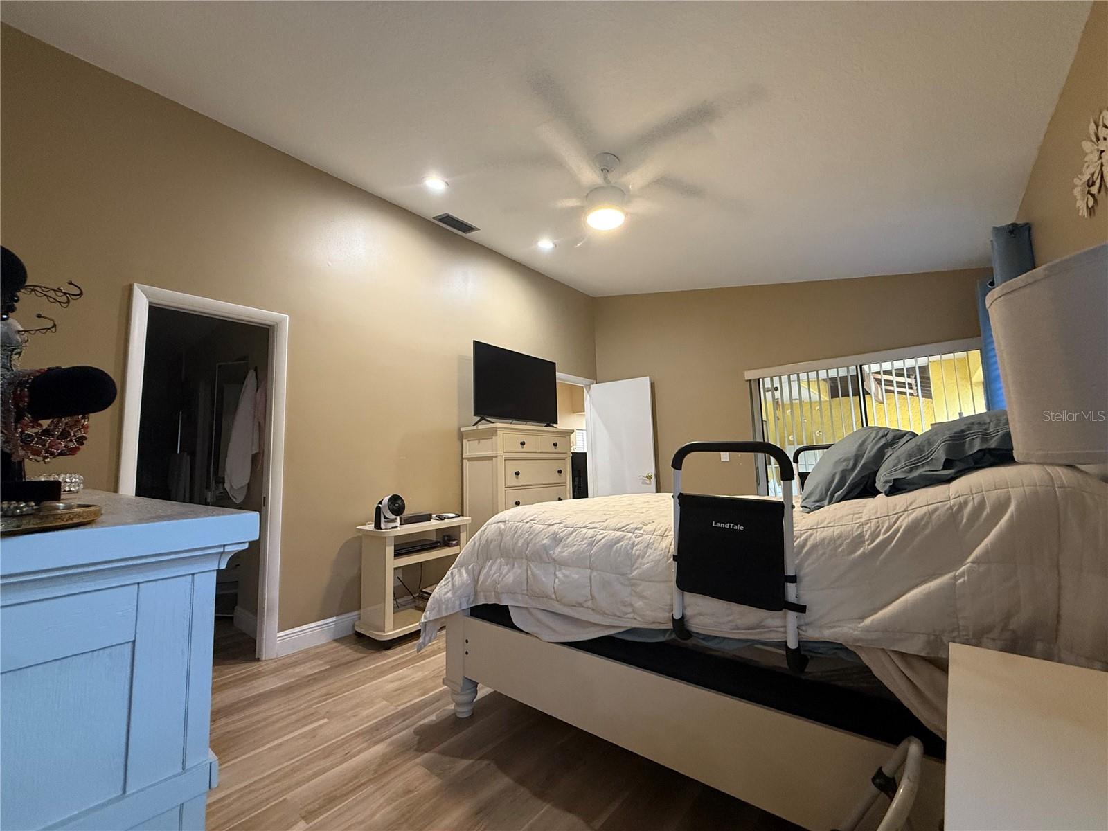 THE HAMMOCKS AT COCONUT CREEK - Residential