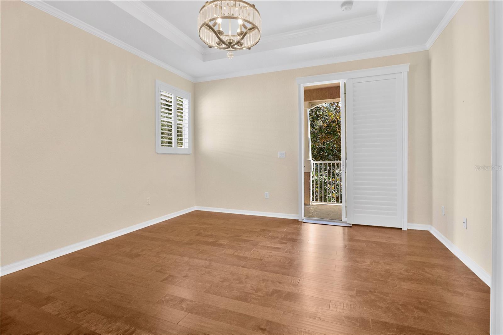 PRESTON SQUARE - Residential