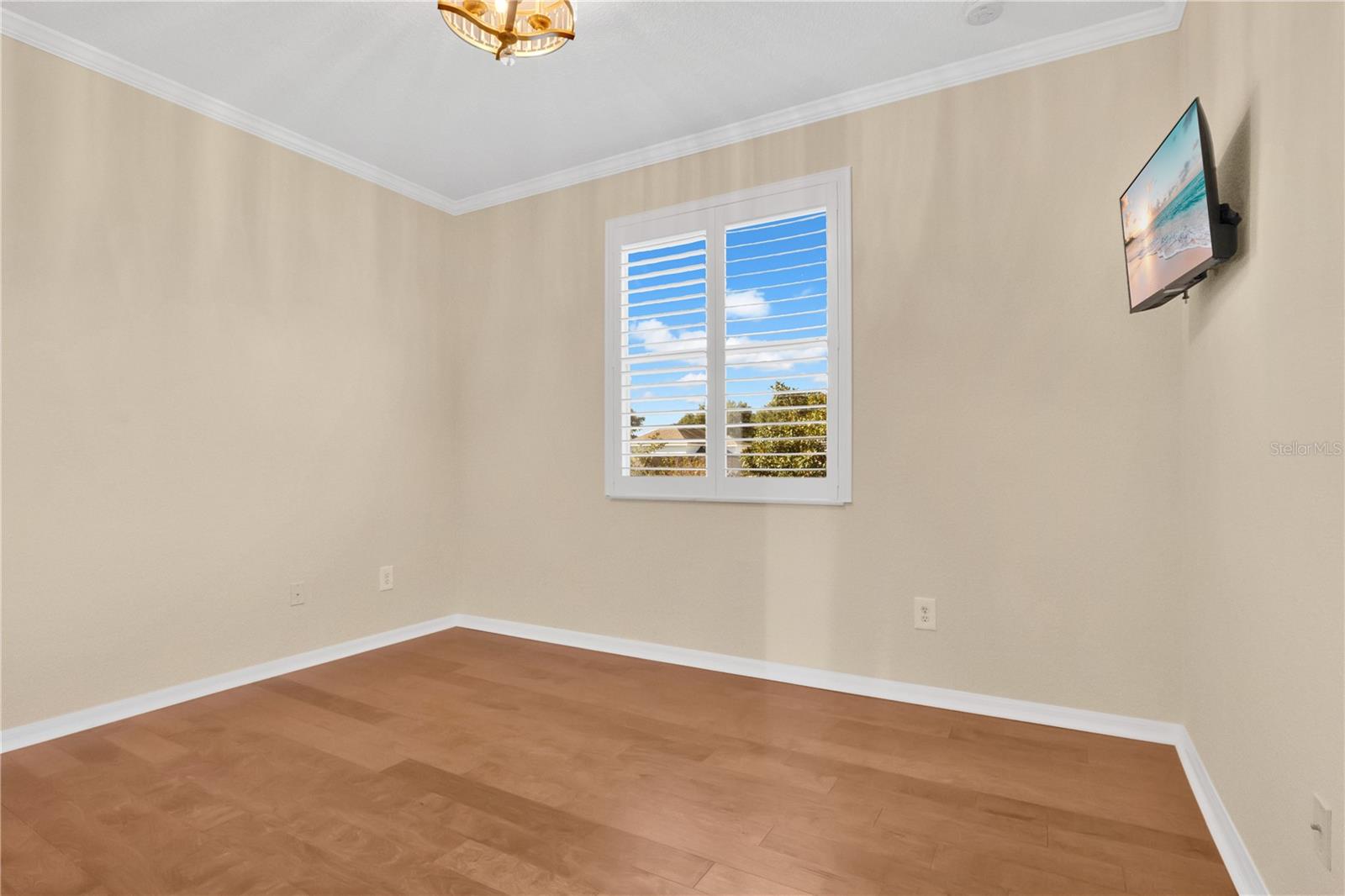 PRESTON SQUARE - Residential