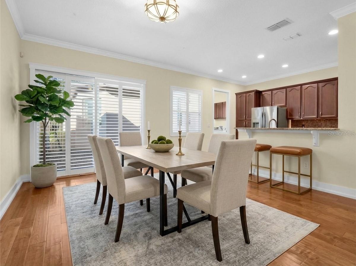 PRESTON SQUARE - Residential