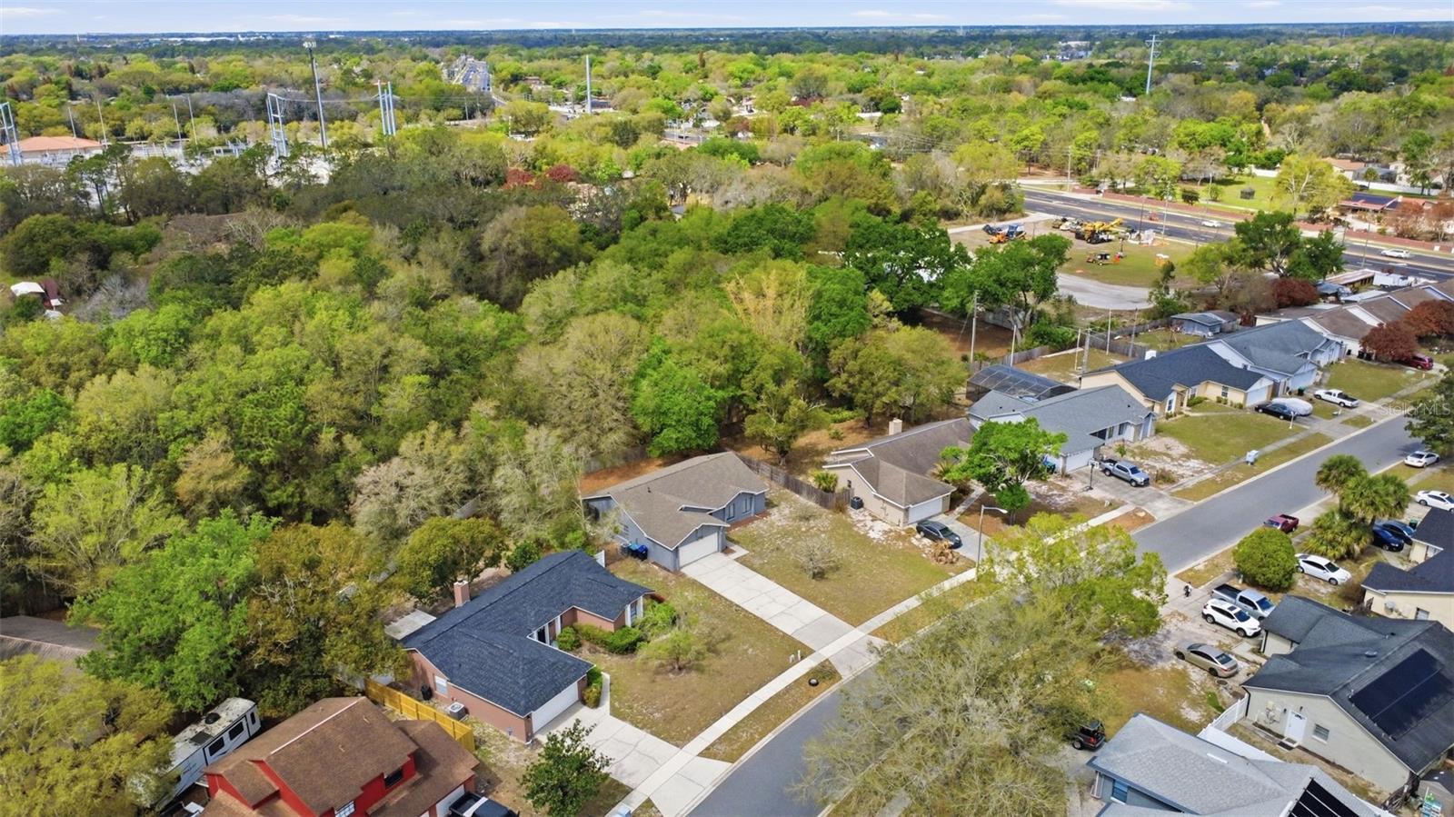 VALENCIA GROVE - Residential