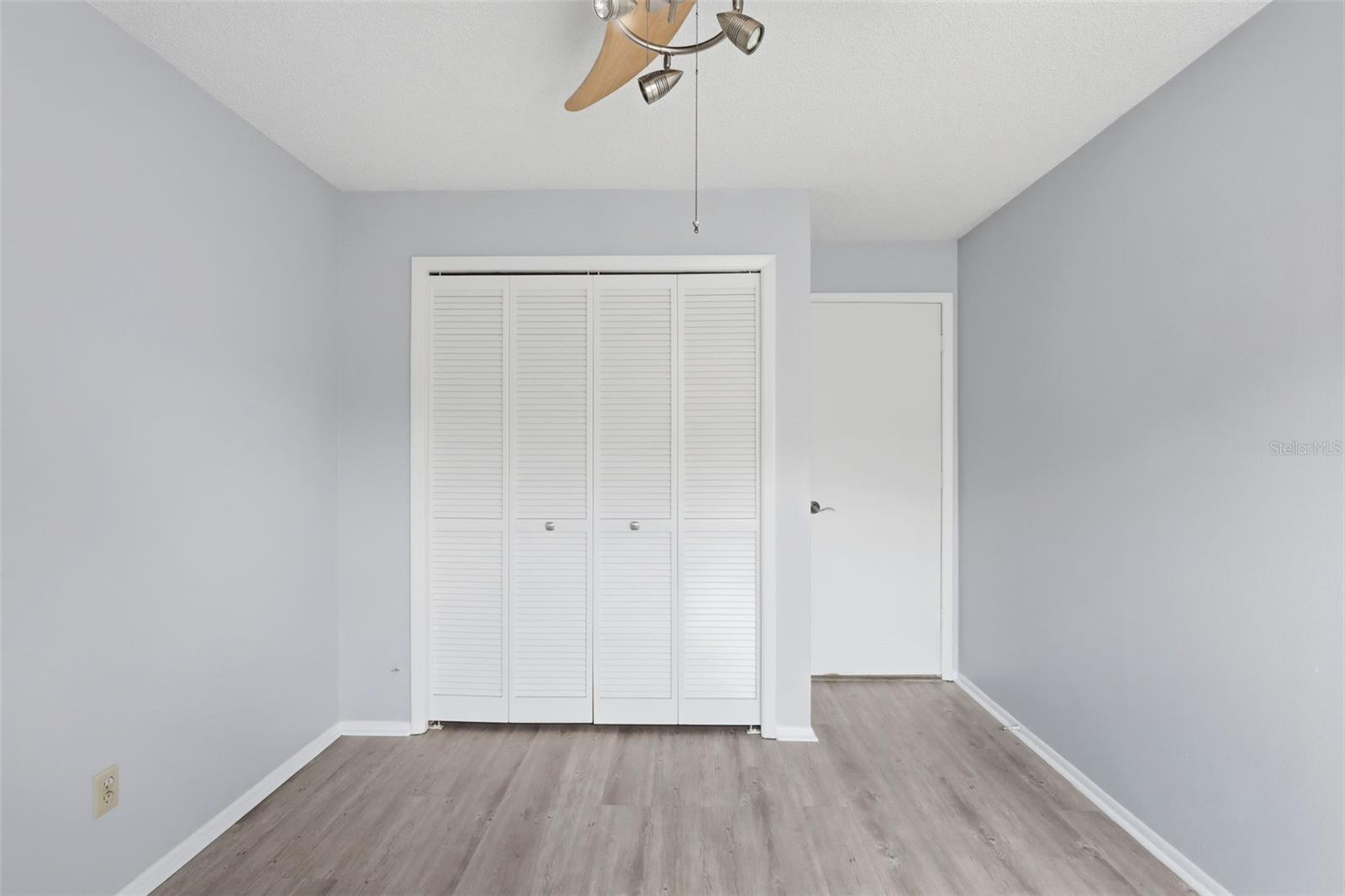 VALENCIA GROVE - Residential